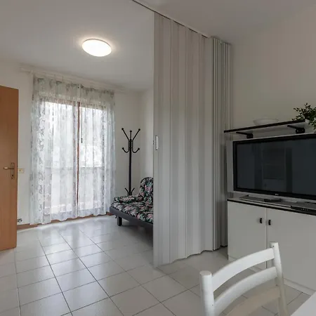 Apartment Marina *
