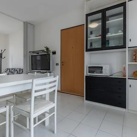 Apartment Marina